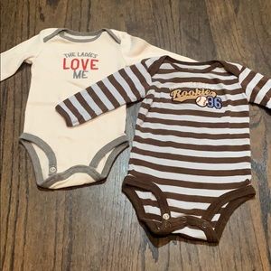 Long sleeve onesies size 3mo